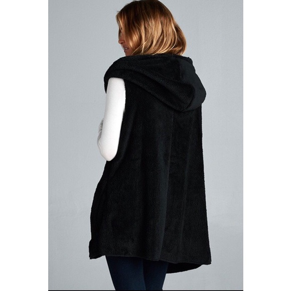 Last 1! 🌟Faux Fur Plush Hoodie Vest - Picture 3 of 3